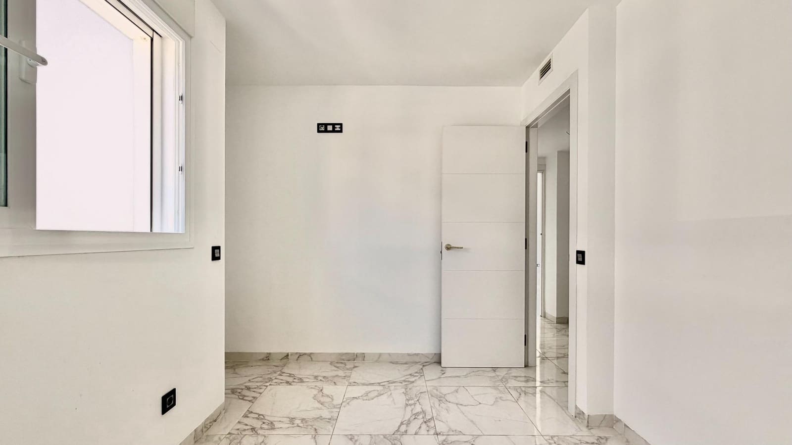 Ático de 3 habitaciones en San Jose / Sant Josep de Sa Talaia en venta con piscina garaje - 786.000 € (Ref: 9998818)
