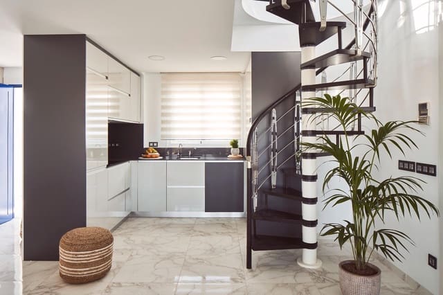 Ático de 3 habitaciones en San Jose / Sant Josep de Sa Talaia en venta con piscina garaje - 786.000 € (Ref: 9998818)