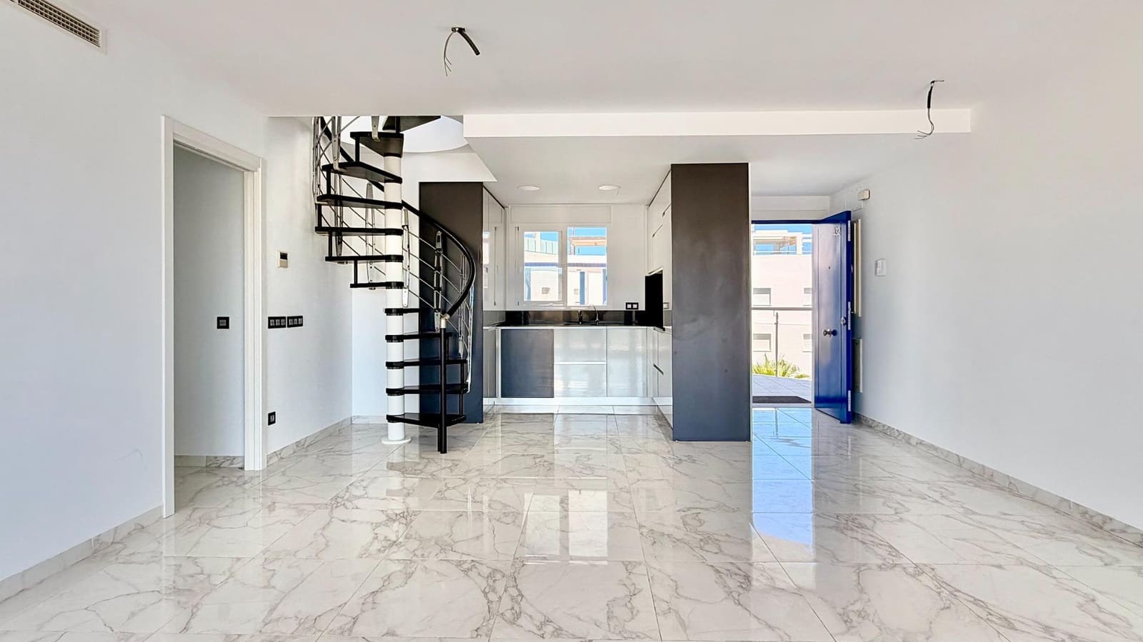 Ático de 3 habitaciones en San Jose / Sant Josep de Sa Talaia en venta con piscina garaje - 786.000 € (Ref: 9998818)