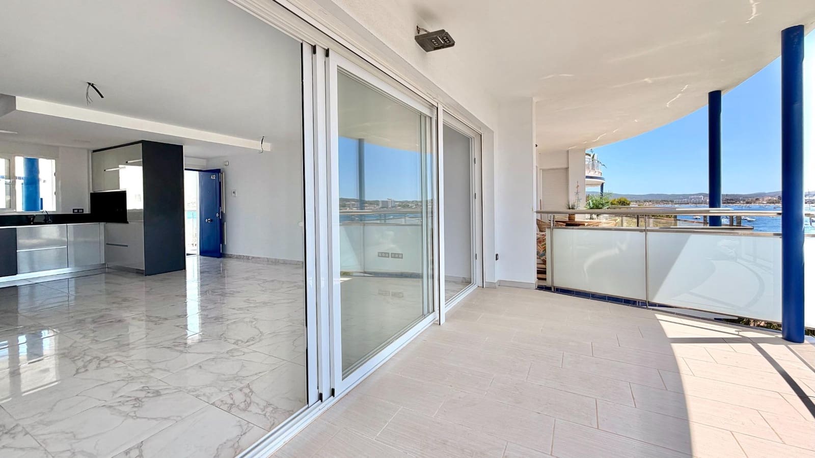 Ático de 3 habitaciones en San Jose / Sant Josep de Sa Talaia en venta con piscina garaje - 786.000 € (Ref: 9998818)