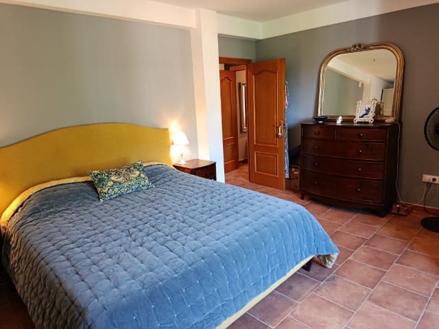 6 quarto Moradia para venda em La Drova com piscina garagem - 675 000 € (Ref: 10034809)