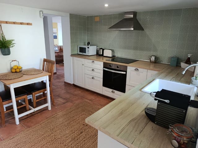 6 quarto Moradia para venda em La Drova com piscina garagem - 675 000 € (Ref: 10034809)