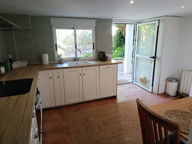 6 quarto Moradia para venda em La Drova com piscina garagem - 675 000 € (Ref: 10034809)