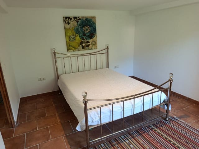 6 quarto Moradia para venda em La Drova com piscina garagem - 675 000 € (Ref: 10034809)