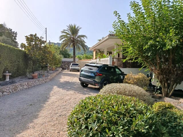 6 quarto Moradia para venda em La Drova com piscina garagem - 675 000 € (Ref: 10034809)