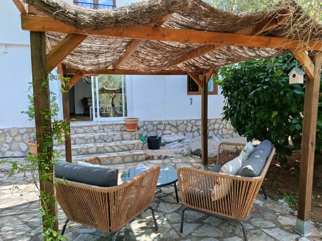 6 quarto Moradia para venda em La Drova com piscina garagem - 675 000 € (Ref: 10034809)