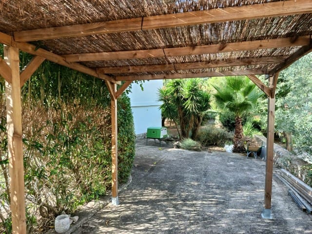 6 quarto Moradia para venda em La Drova com piscina garagem - 675 000 € (Ref: 10034809)