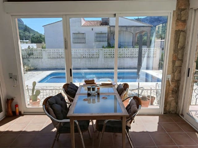 3 bedroom Villa for sale in La Drova with pool garage - € 395,000 (Ref: 10037792)