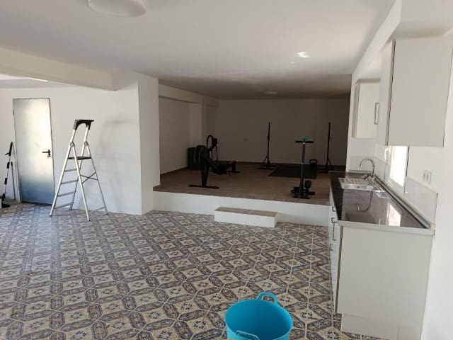 3 bedroom Villa for sale in La Drova with pool garage - € 395,000 (Ref: 10037792)