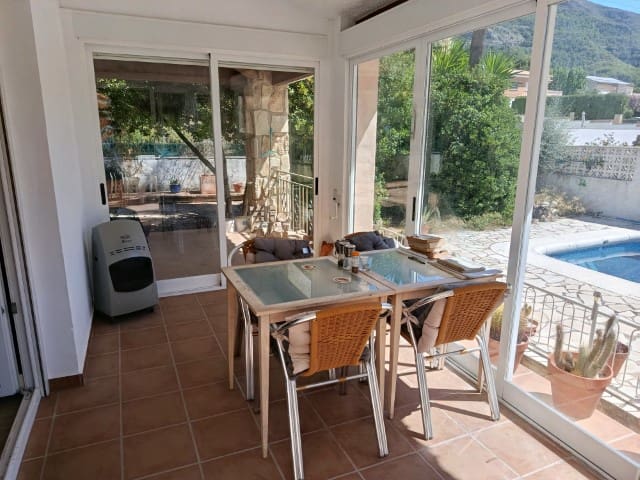 3 bedroom Villa for sale in La Drova with pool garage - € 395,000 (Ref: 10037792)