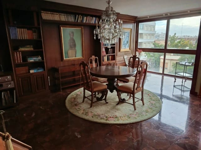 6 Zimmer Apartment zu verkaufen in Gandia mit Garage - 550.000 € (Ref: 10063036)