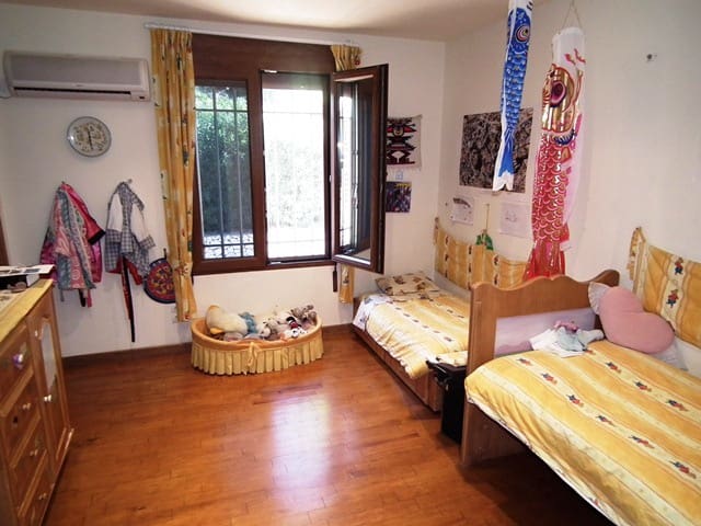 Villa til salg i Gandia med swimmingpool - € 1.700.000 (Ref: 3875660)