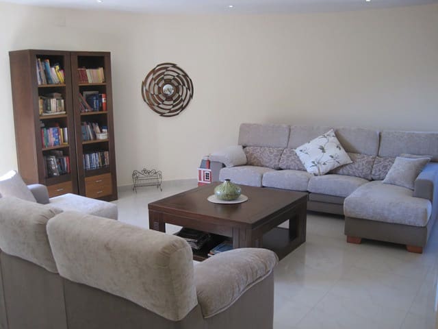 4 soveværelse Finca/Landehus til salg i Gandia med swimmingpool - € 795.000 (Ref: 3875669)