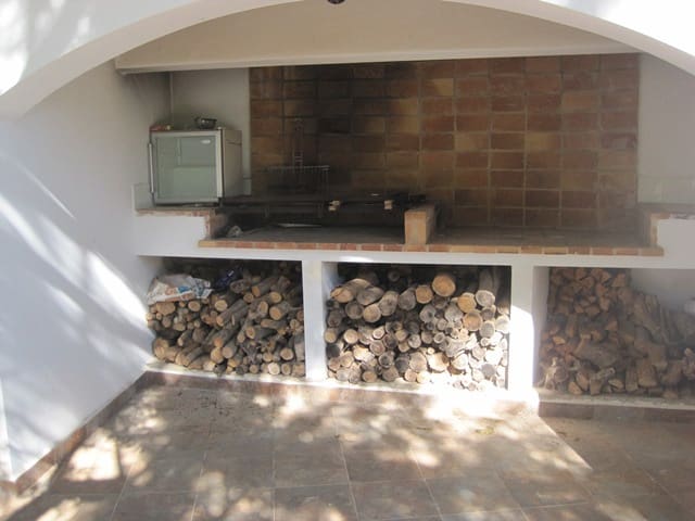 4 soveværelse Finca/Landehus til salg i Gandia med swimmingpool - € 795.000 (Ref: 3875669)