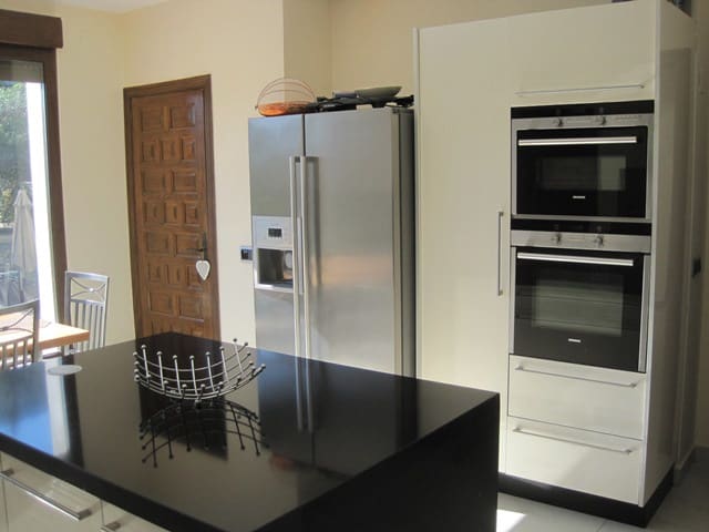 4 soveværelse Finca/Landehus til salg i Gandia med swimmingpool - € 795.000 (Ref: 3875669)