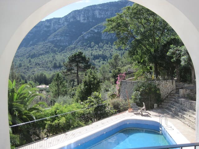 4 soveværelse Finca/Landehus til salg i Gandia med swimmingpool - € 795.000 (Ref: 3875669)