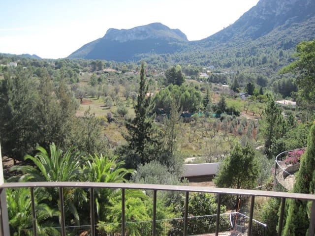 4 soveværelse Finca/Landehus til salg i Gandia med swimmingpool - € 795.000 (Ref: 3875669)