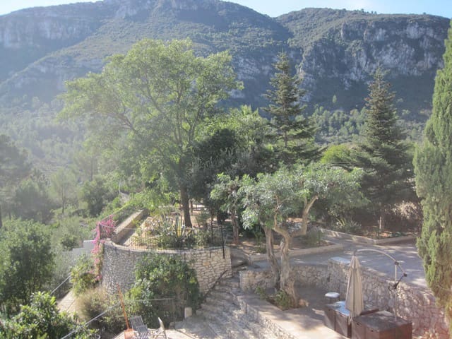 4 soveværelse Finca/Landehus til salg i Gandia med swimmingpool - € 795.000 (Ref: 3875669)