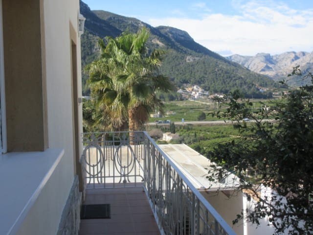 3 soveværelse Villa til salg i Gandia med swimmingpool - € 420.000 (Ref: 5661550)