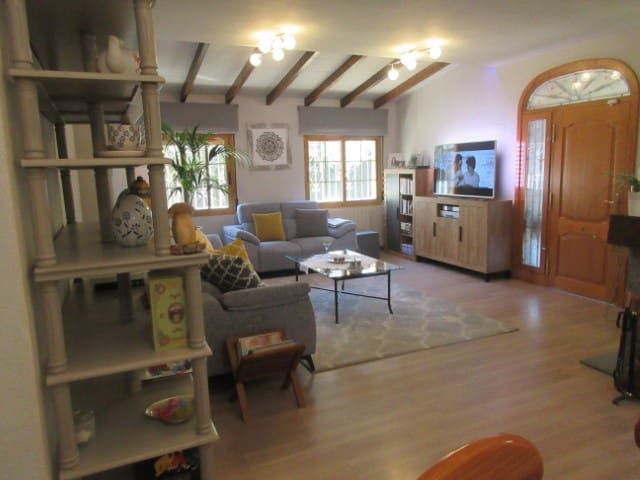 4 soveværelse Villa til salg i La Drova, Barx med swimmingpool - € 359.000 (Ref: 5940270)