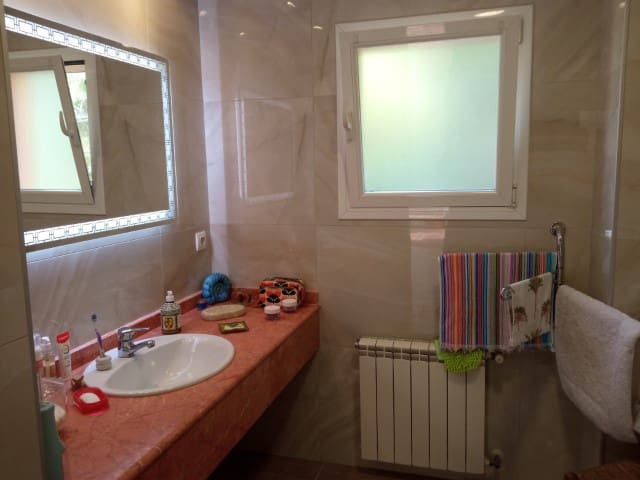 6 soveværelse Villa til salg i La Drova med swimmingpool - € 580.000 (Ref: 6575410)