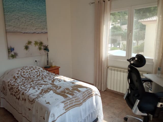 6 soveværelse Villa til salg i La Drova med swimmingpool - € 580.000 (Ref: 6575410)