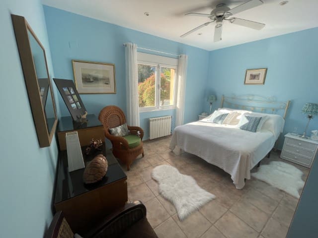 6 soveværelse Villa til salg i La Drova med swimmingpool - € 580.000 (Ref: 6575410)