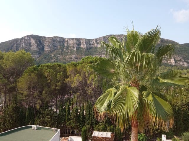 6 soveværelse Villa til salg i La Drova med swimmingpool - € 580.000 (Ref: 6575410)