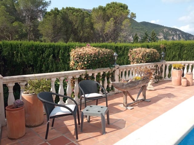 6 soveværelse Villa til salg i La Drova, Barx med swimmingpool - € 580.000 (Ref: 6575410)