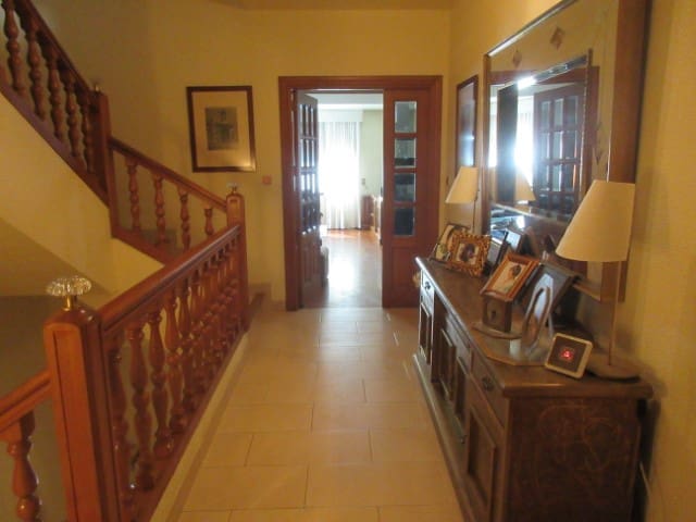 5 chambre Maison de Ville à vendre à Tavernes de la Valldigna - 450 000 € (Ref: 6876518)