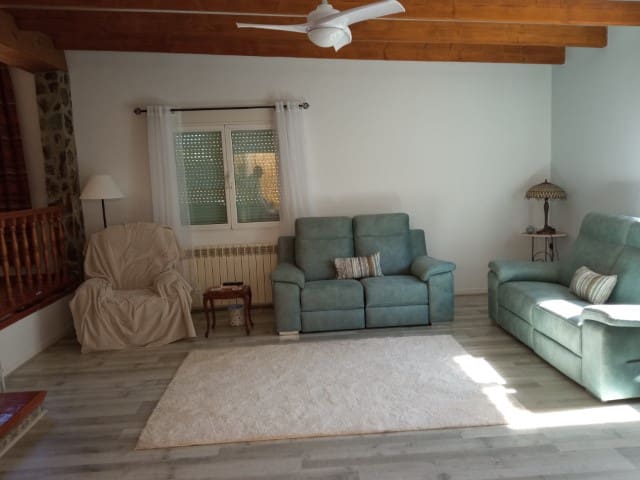 4 soverom Villa til salgs i La Drova med svømmebasseng - € 300 000 (Ref: 7110703)