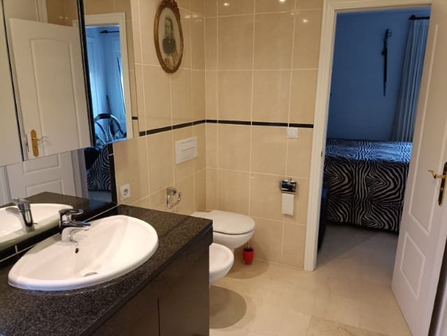 3 slaapkamer Villa te koop in Oliva Nova met zwembad - € 900.000 (Ref: 7236962)