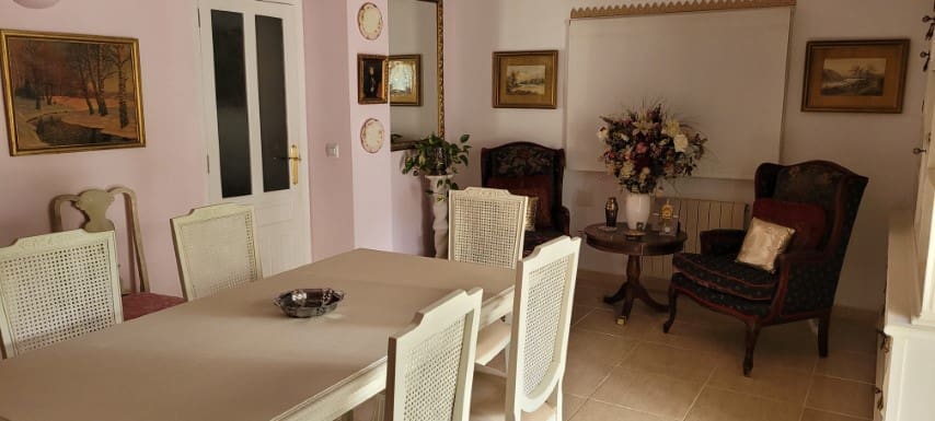 Chalet de 4 habitaciones en La Drova en venta con piscina - 445.000 € (Ref: 7793647)