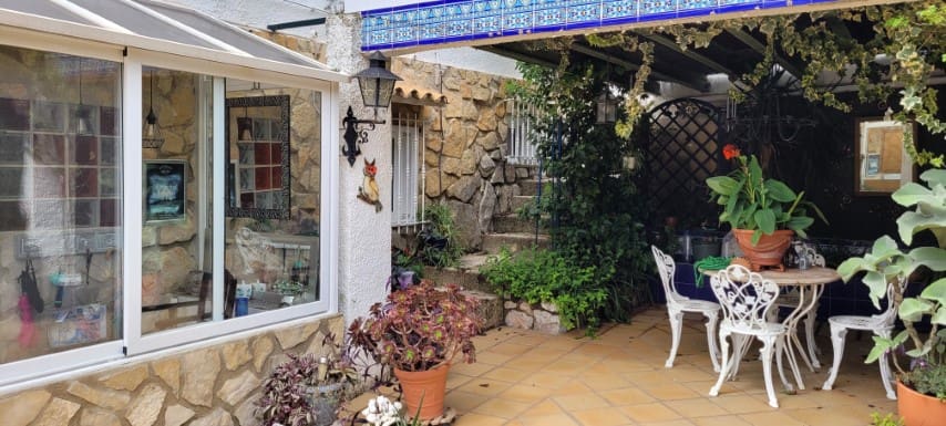 Chalet de 4 habitaciones en La Drova en venta con piscina - 445.000 € (Ref: 7793647)