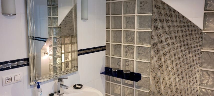 Chalet de 4 habitaciones en La Drova en venta con piscina - 445.000 € (Ref: 7793647)