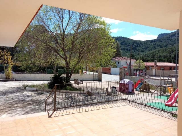 4 soveværelse Villa til salg i Gandia - € 315.000 (Ref: 8198818)