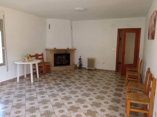 4 soveværelse Villa til salg i Gandia - € 315.000 (Ref: 8198818)