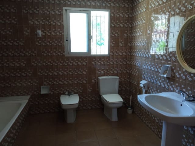 4 soveværelse Villa til salg i Gandia - € 315.000 (Ref: 8198818)