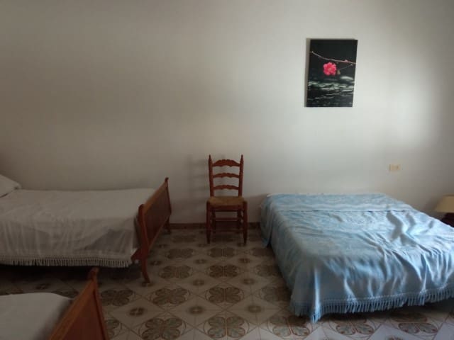 4 soveværelse Villa til salg i Gandia - € 315.000 (Ref: 8198818)