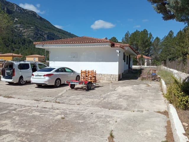 4 soveværelse Villa til salg i Gandia - € 315.000 (Ref: 8198818)