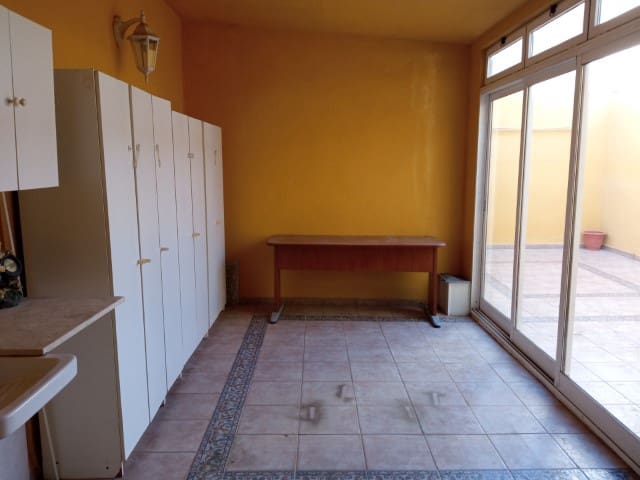 4 bedroom Townhouse for sale in Salem - € 145,000 (Ref: 8232816)