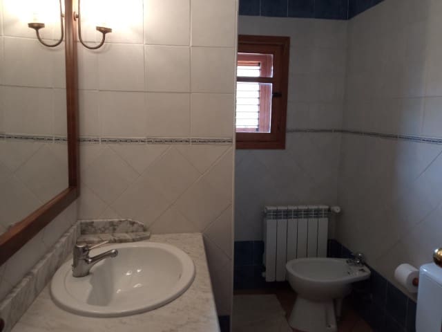 7 soveværelse Byhus til salg i La Drova med swimmingpool - € 319.000 (Ref: 8327134)