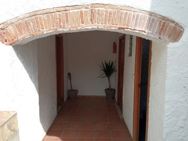 7 soveværelse Byhus til salg i La Drova med swimmingpool - € 319.000 (Ref: 8327134)