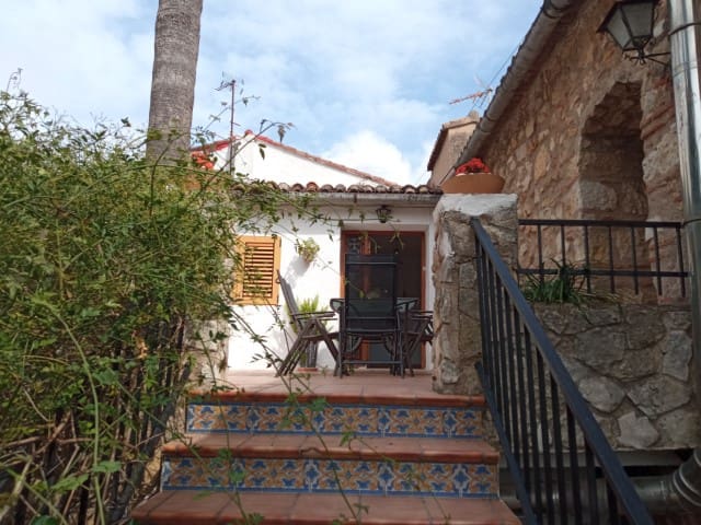 7 soveværelse Byhus til salg i La Drova med swimmingpool - € 319.000 (Ref: 8327134)