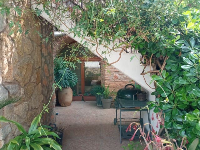 7 soveværelse Byhus til salg i La Drova med swimmingpool - € 319.000 (Ref: 8327134)