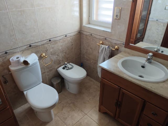 4 makuuhuone Huoneisto myytävänä paikassa Oliva - 159 750 € (Ref: 8546775)