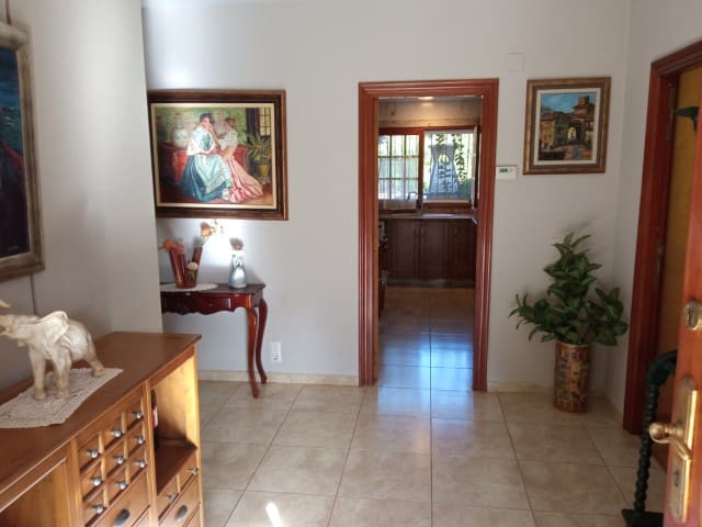 4 soveværelse Villa til salg i La Drova med swimmingpool - € 569.000 (Ref: 8552567)