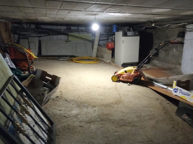 4 soveværelse Villa til salg i La Drova med swimmingpool - € 569.000 (Ref: 8552567)