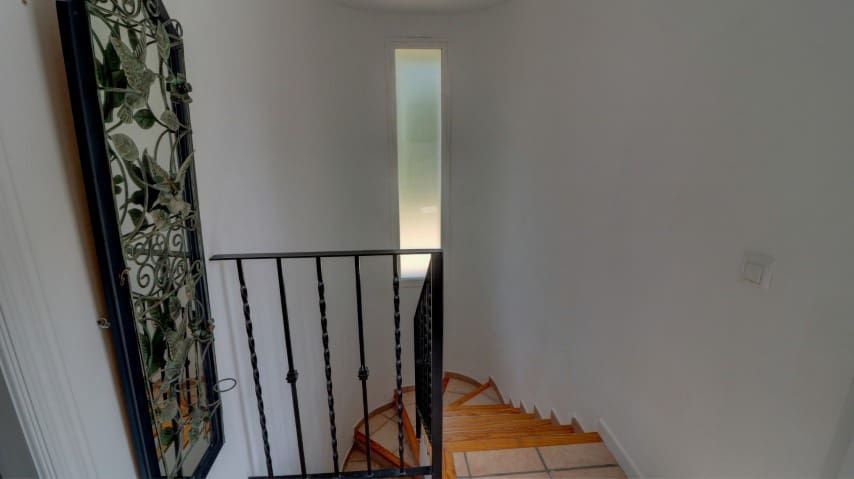 4 Zimmer Villa zu verkaufen in La Drova mit Pool - 445.000 € (Ref: 8816579)