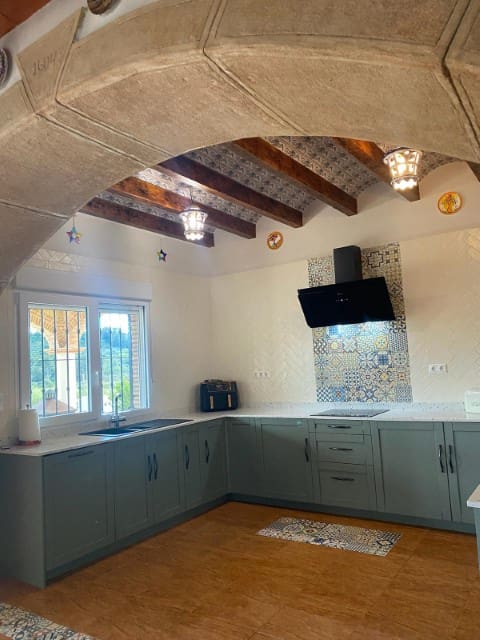 4 soveværelse Villa til salg i Barxeta med swimmingpool - € 425.000 (Ref: 9037658)